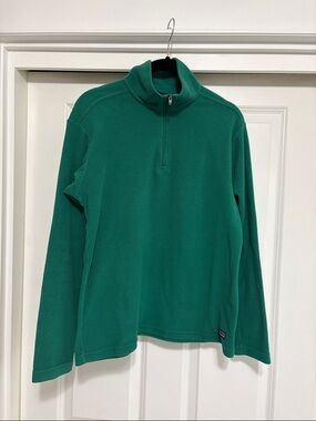 Patagonia green fleece pullover quarter-zip jacket women’s Med.